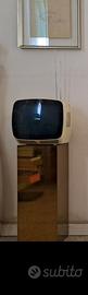 iconico televisore portatile BRIONVEGA ALGOL 