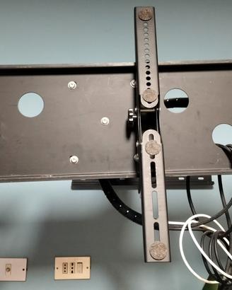 supporto smart TV da muro 55