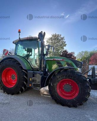 Trattore Fendt 718
