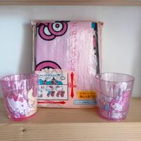 Set tovaglia+2 bicchieri Hello Kitty nuovi