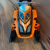 Motoslitta con omino