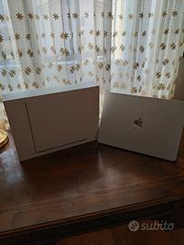 Macbook air M2