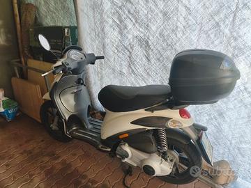 scooter liberty 200
