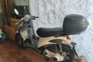 scooter liberty 200