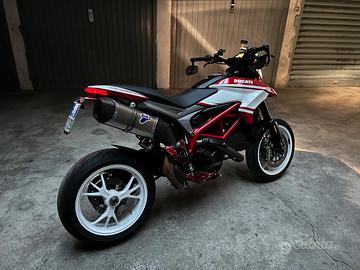 Ducati Hypermotard 821 SP