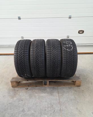 4 gomme Fulda 215 55 17 invernali seminuove