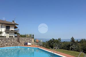 3 LOCALI A SOIANO DEL LAGO