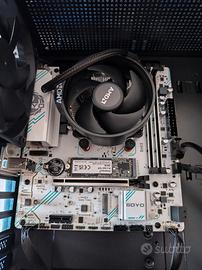 Scheda madre B550m, Ryzen 5 3600, SSD 240GB