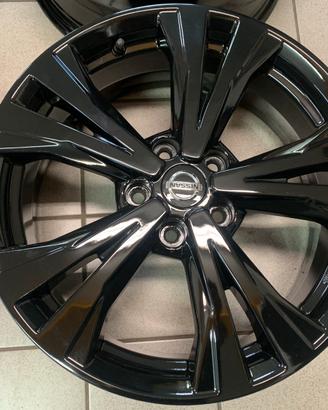Cerchi in lega 18 originali Nissan qashqai juke