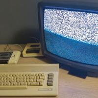 Commodore 64 + 2 datacassette + tv tubo catodico