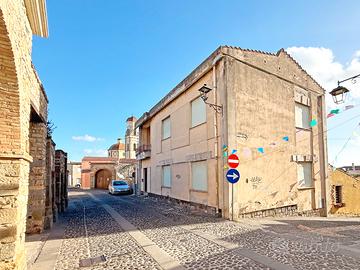 Casa indipendente bilivelli