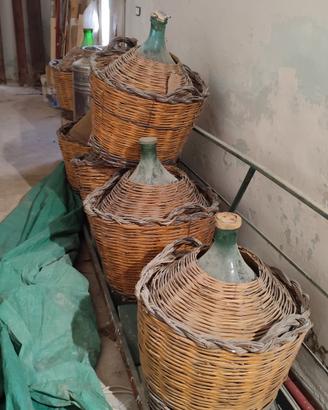DAMIGIANE ANTICHE 