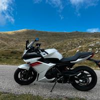 Yamaha XJ6 Diversion F - ABS