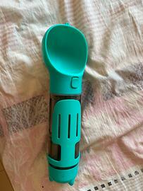 Abbeveratoio e spazio mangime da trasporto