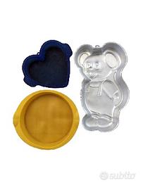 Set 3 stampi da forno per torte