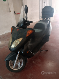 Scooter Motom Trancity 250