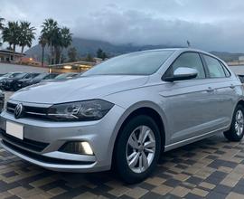 Volkswagen Polo Comfortline 1.6 TDI 80CV