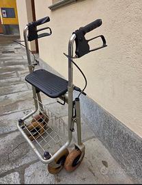 Rollator / Deambulatore pieghevole con seduta