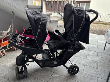 Passeggino gemellare
