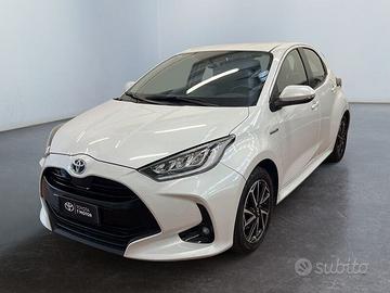 Toyota Yaris Hybrid Trend MY22
