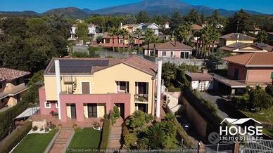 PEDARA – VILLA CON GIARDINO