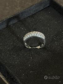 Bello anello fedina in argento zirconi Swarovski