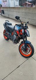 KTM 890 Duke R 2023 