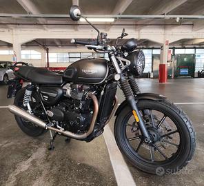 Triumph Bonneville - 2021