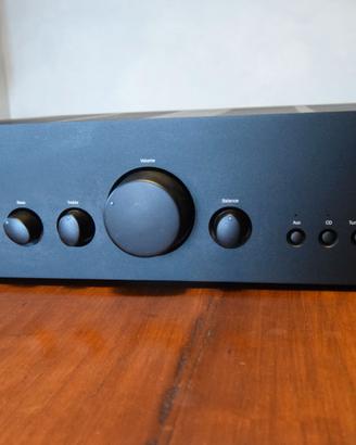 Amplificatore Cambridge Audio