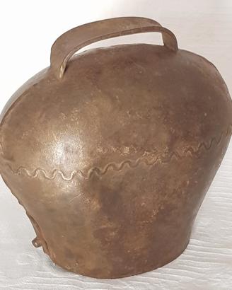 Campana da mucca, Grande e Vecchia