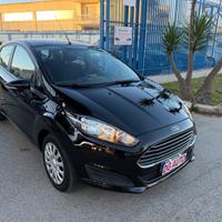 Ford Fiesta 1.5 TDCi 75 cv 2013 Gancio Traino