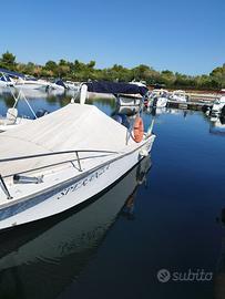 Barca motore open americana