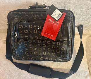 Borsa viaggio Guess