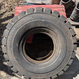 Gomme 7.50-10 12PR Hankook muletto carrello