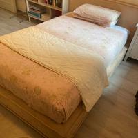 Struttura con contenitore per letto 120x200