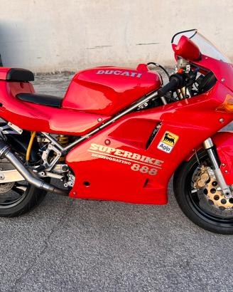 Ducati 888 superbike biposto