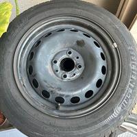 Gomme auto come in foto 175/65/14