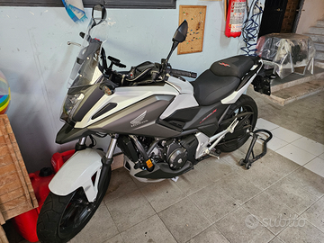 Honda Nc 750x 2020 dct