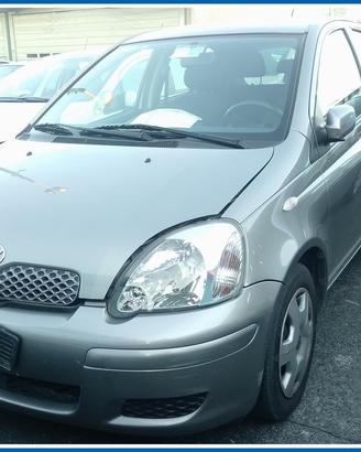 Ricambi Usati TOYOTA Yaris (France ) I