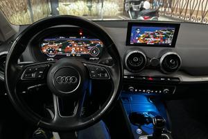 Audi  q2