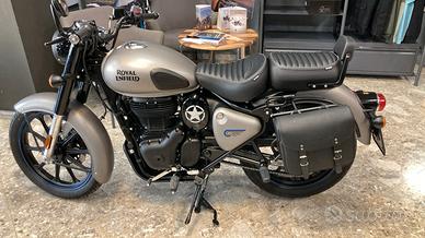 Royal Enfield Classic 350 CUSTOM