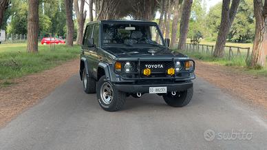 Land cruiser LJ70
