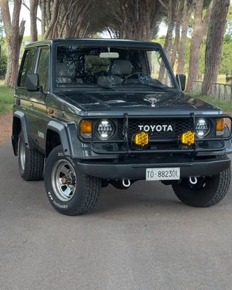 Land cruiser LJ70