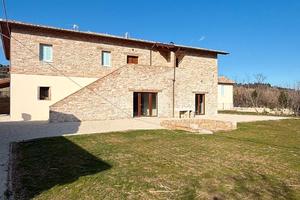 Appartamenti in casolare