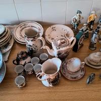 Lotto vasellame e statuine