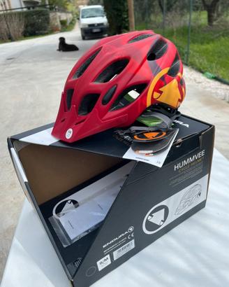 Casco MTB Endura Hummvee nuovo con scatola
