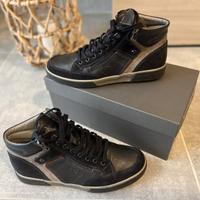 Sneakers alte NeroGiardini in pelle