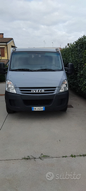 Furgone refrigerato iveco daily