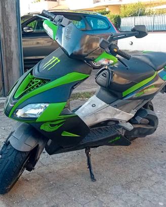 Aprilia SR 50 ie Purejet R Factory