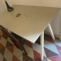 Scrivania ikea